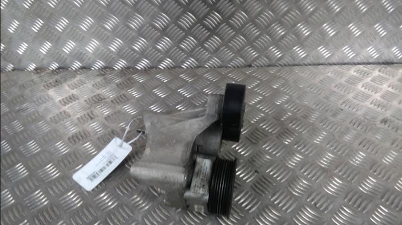 Pompe de direction IVECO DAILY Diesel - 1