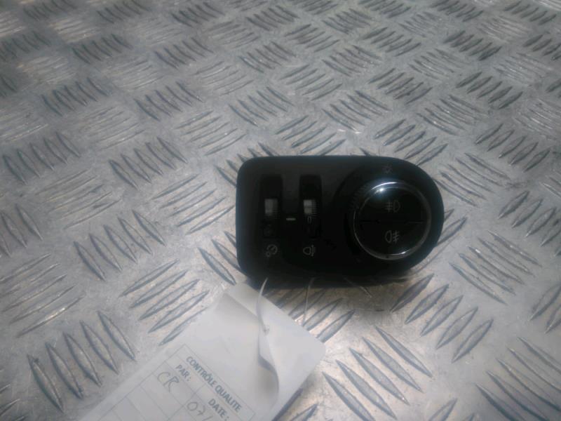 Commande de phare OPEL CORSA Diesel - 1