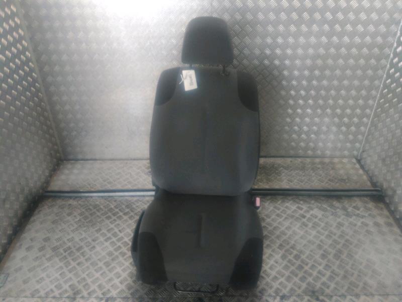 Siege avant droit CITROEN C4 Essence - 1