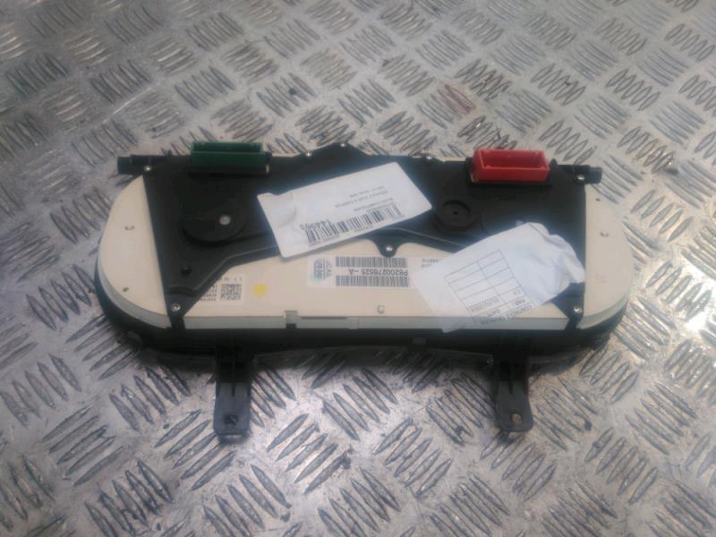 Compteur RENAULT CLIO Diesel - 1